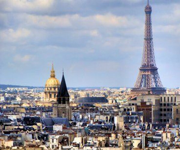 Roubini: Paris Attacks May Boost Eurozone Economy With Monetary Stimulus