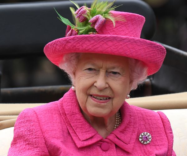 Queen Elizabeth's Income Will Nearly Double for Palace Repairs
