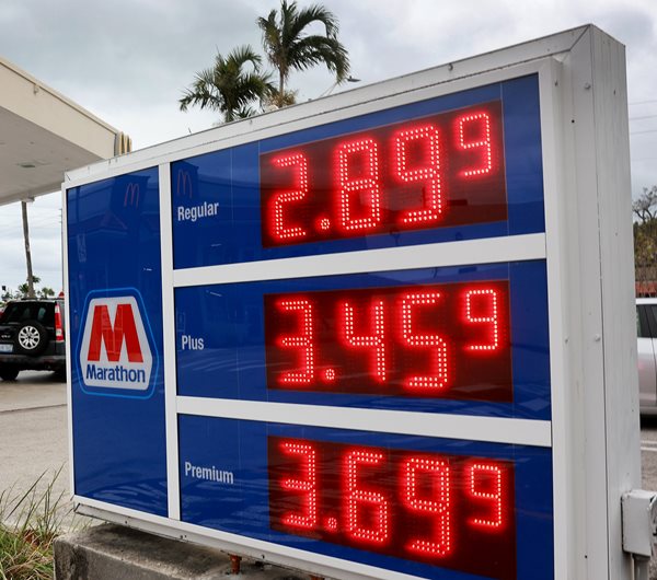 Yellen Touts Falling Prices for TVs, Cars & Gas