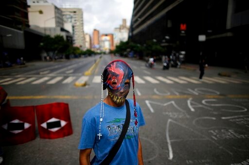 AP Count: Death Toll in Venezuela Civil Unrest Hits 100