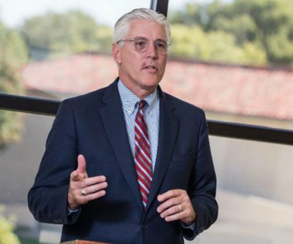 oklahoma wesleyan university president dr. everett piper