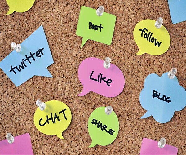 Tech Giants Still Stumbling in Social Media World They Created