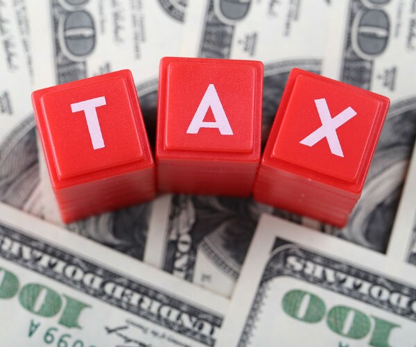 30 Percent of America's Income Paid to Government in Taxes