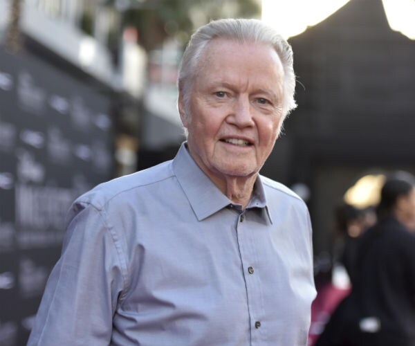 jon voight 