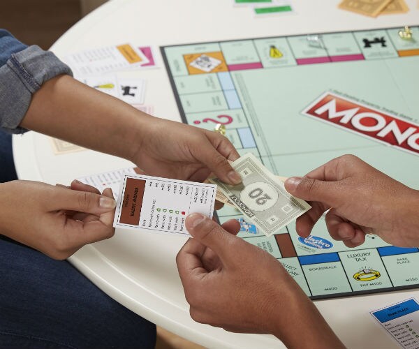 Hasbro Surges Most in 16 Years as Bet on Board Games Pays Off