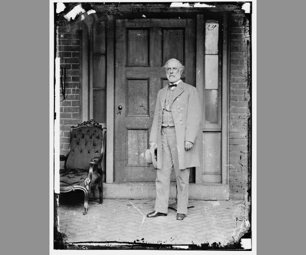 Newsmax Rising Bestsellers – Week of September 27, 2021