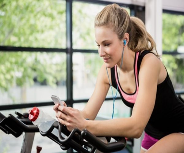 Working Out? Don't Bring Your Cellphone 