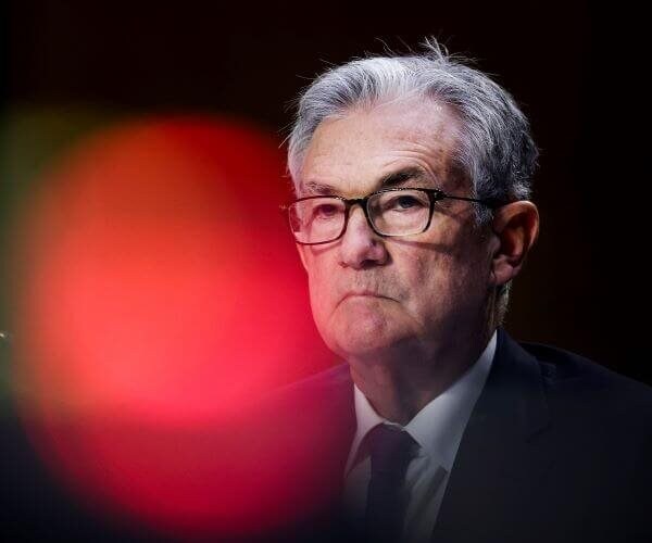 Wall Street Falls Ahead of Mammoth Week With Fed, Earnings