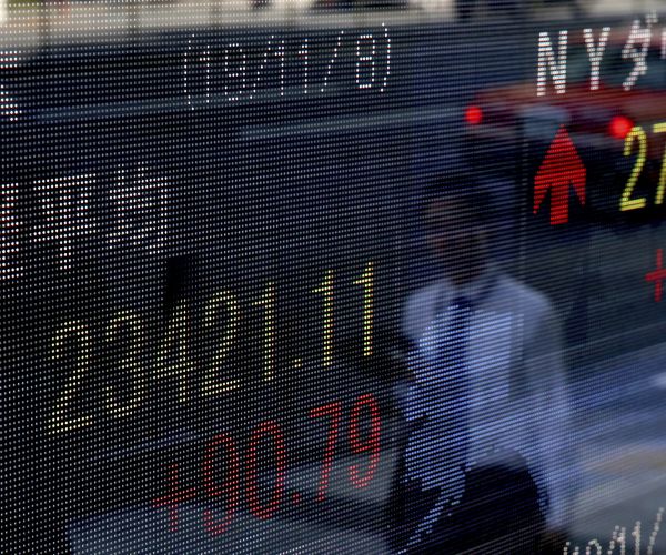 Nikkei Hits Near 13-1/2-month High on U.S.-China Trade Progress