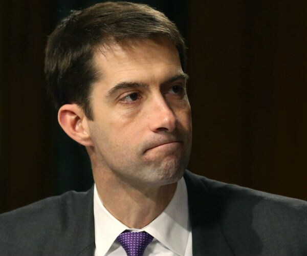 Rising GOP Figure Tom Cotton in Iowa as Trump Faces Turmoil