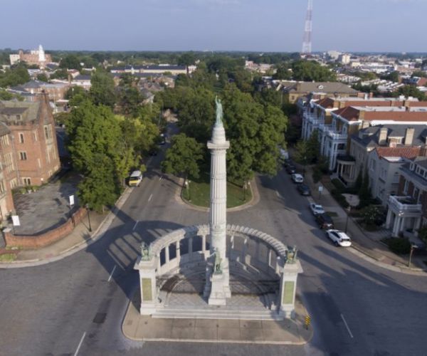 Richmond Panel Urges Removal of 1 Confederate Monument