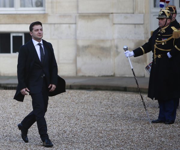 Russia, Ukraine to Revive Peace Process Amid Little Progress