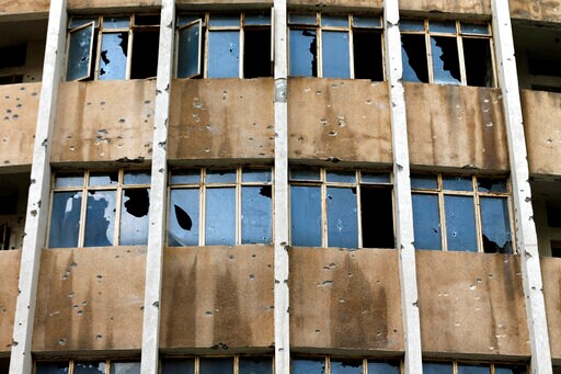 Lebanon Pauses amid Tense Calm after Deadly Gun Battles