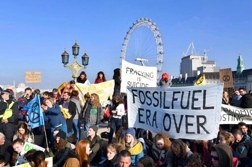 Climate Change Protesters Block off 5 London Bridges