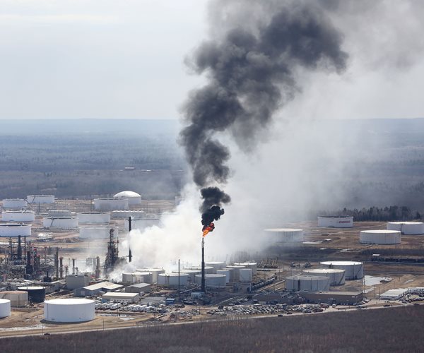 No Fatalities Reported in Wisconsin Refinery Blast
