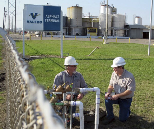 Corpus Christi Lifts Water Ban After Tests Find no Corrosive