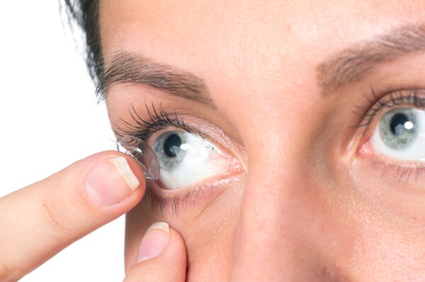 Contact Lenses Eye Infections: Wearers Cause Million a Year 