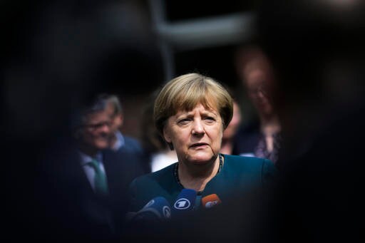 German Comedian Bashes Merkel's Response to His Erdogan Poem