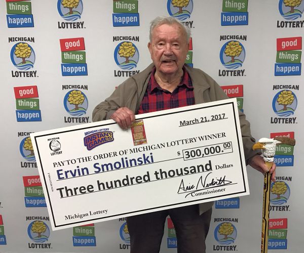 Ervin Smolinski: Lottery Ticket Birthday Gift Wins WWII Vet, 94, $300K