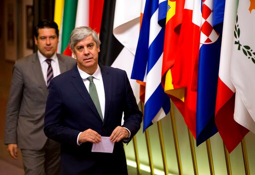 Germany, France Propose Euro Budget to Bolster Currency Zone