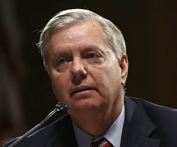 Graham: Trump Should Threaten to 'Walk Away' From Healthcare Deal