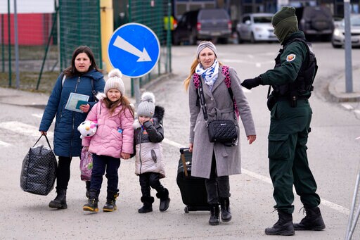 With Men Fighting in Ukraine, Women and Children Flee Alone