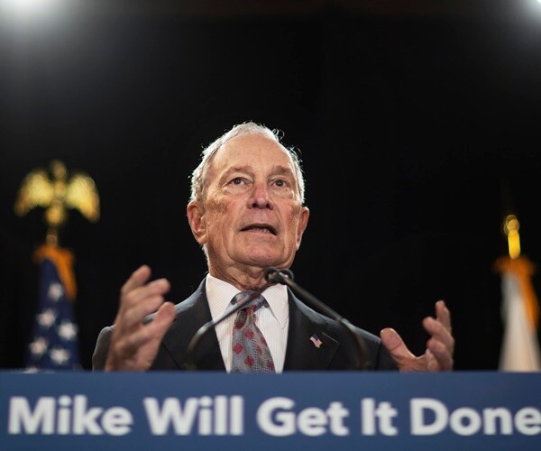 Consultant: Dems Should Kiss Bloomberg, Not Punch Him