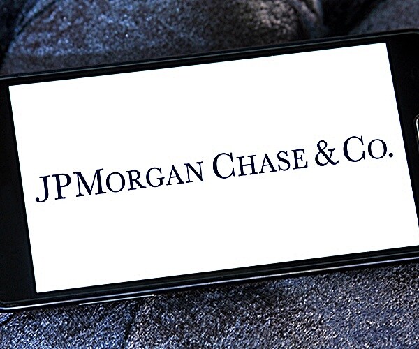 Jamie Dimon: JPMorgan Looking 'Aggressively' at Acquisitions
