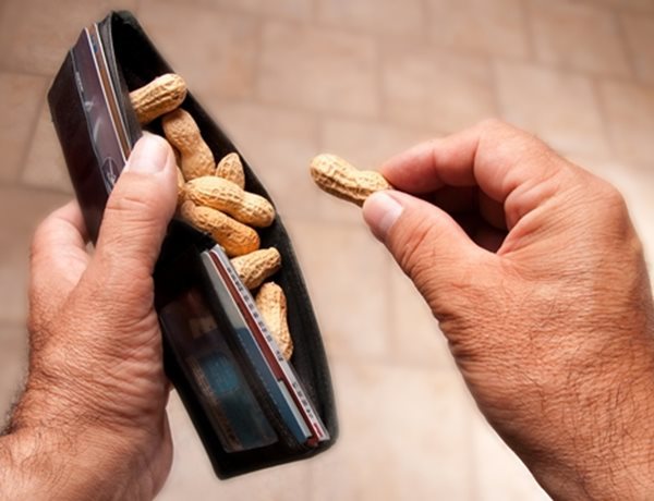 Wage Gains Seen Accelerating for Workers at Small Companies