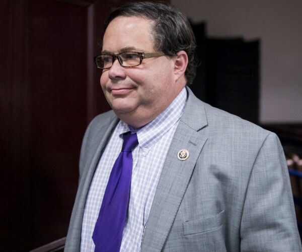 Rep. Blake Farenthold Apologizes After Waffling Answer to 'Rape' Question