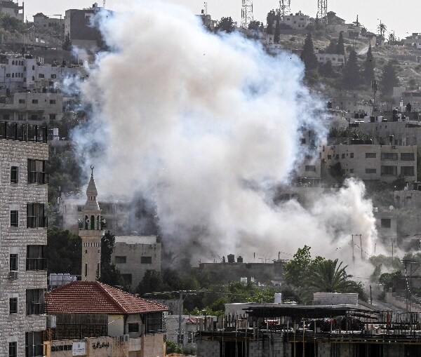 Canada Pledges More Visas for Gazans: 'Horrified' by Israeli Attack in Rafah