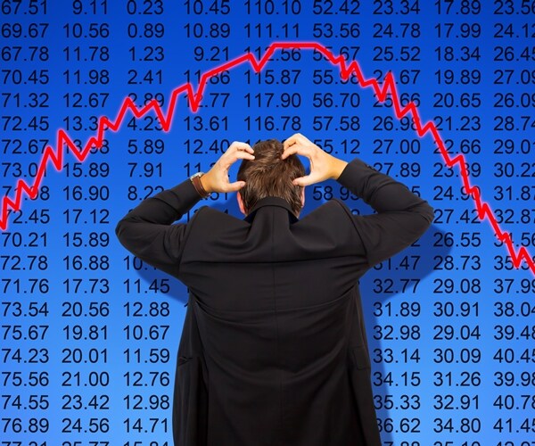 Bullish Strategist Tony Dwyer: Stocks 'Ripe for Nasty Little Pullback' of 7 Percent