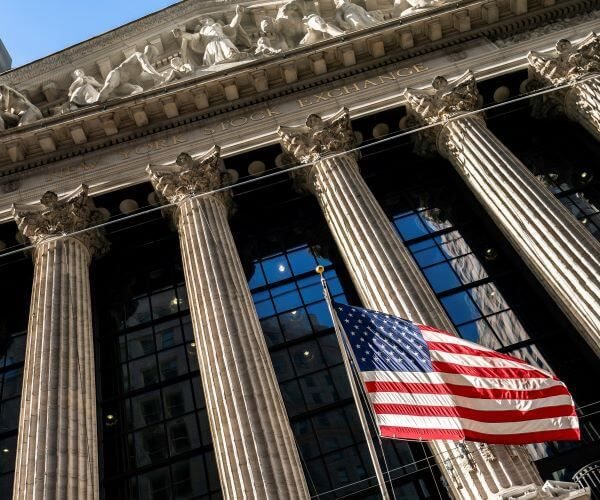 Stocks Edge Higher on Wall Street Ahead of Fed Rate Decision