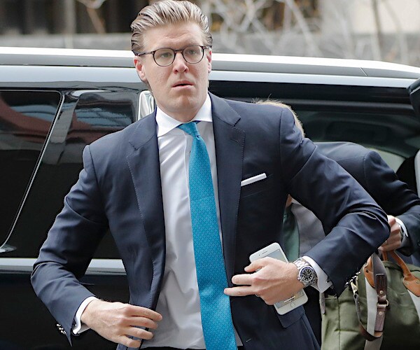 Politico: Dutch Lawyer Charged in Mueller Probe Starts Sentence