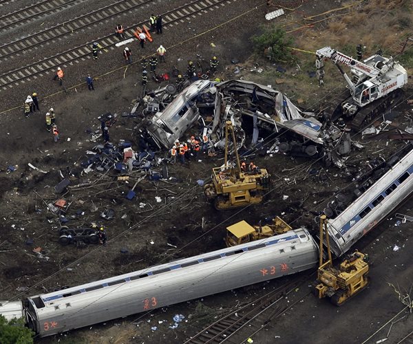 Judge Approves $265 Million Settlement in 2015 Amtrak Derailment