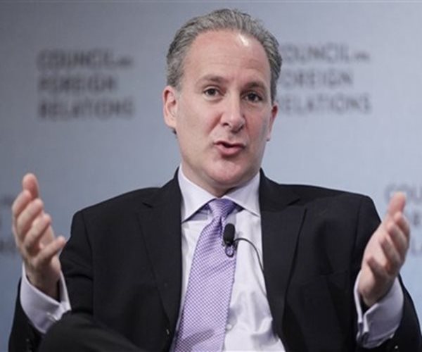 Strategist Peter Schiff: US 'Debt Bomb Going to Explode' on Trump