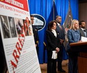 Pipe Bomb Suspect Seeks Trump Jan. 6 Pardon