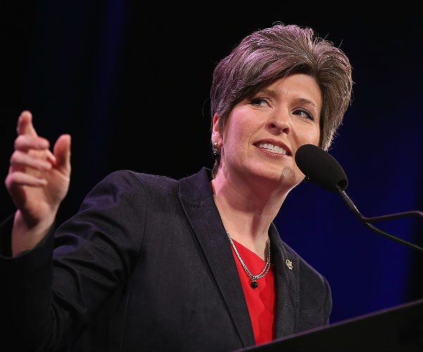 LA Times: Joni Ernst Hints at Cutting Social Security 'Behind Closed Doors'