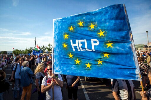 Is it a Bluff? Some in Hungary and Poland Talk of EU Pullout