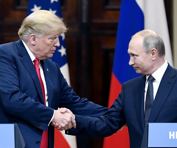 Trump to Delay Next Putin Meeting Until 2019 