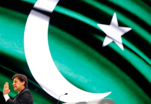 Pakistan Gets $6 Billion from Saudis, Still Needs IMF Loan