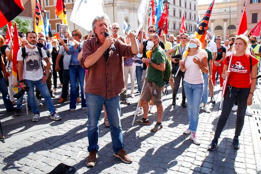 Alitalia's Final Weeks Flying Marked by Protests, Apologies