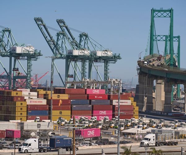 US Retailers See Imports Falling 20% in H2 2025