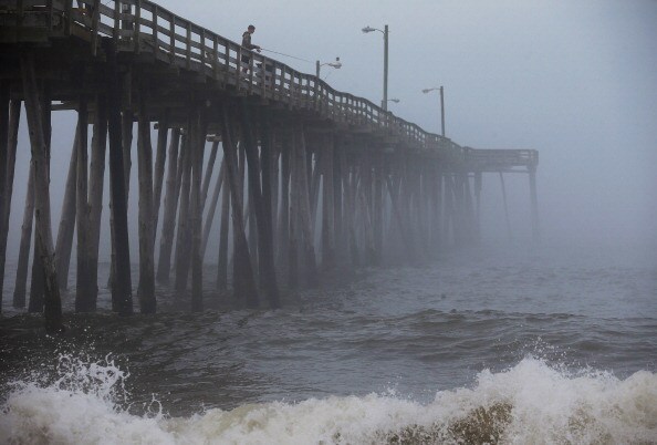 Hurricane Arthur Heads up East Coast, Soaks Holiday Weekend 
