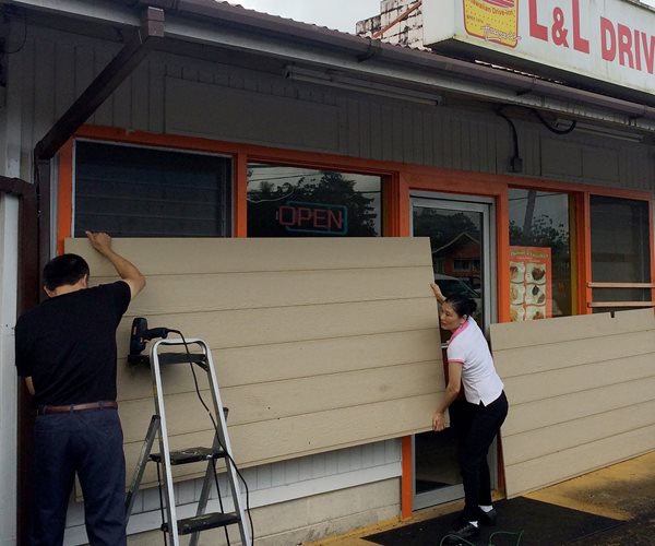 Hawaiian Islands Brace for Possible Hurricane Lester Impact