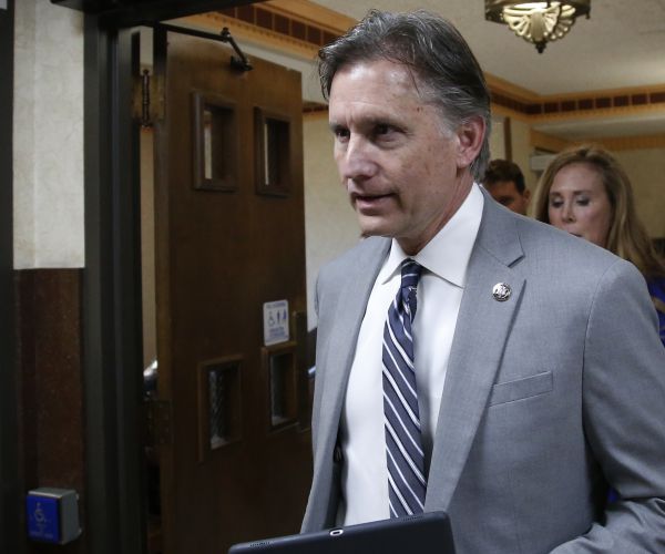 Okla. Atty Blames Corporate Greed for Opioid Crisis