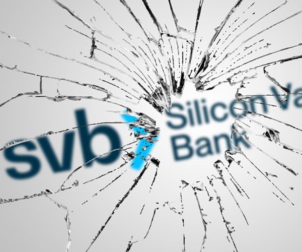 Watchdog to Report How Social Media Fuels Bank Runs