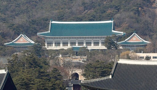New S. Korean Leader to Partly Abandon Presidential Palace