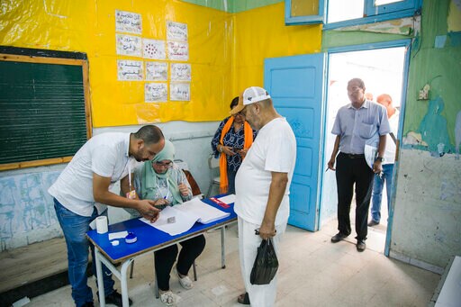 Some Tunisians Celebrate Ahead of Constitution Vote Result