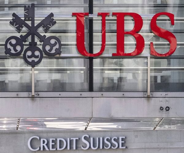 UBS, Credit Suisse Probe Widens for Russia Sanctions